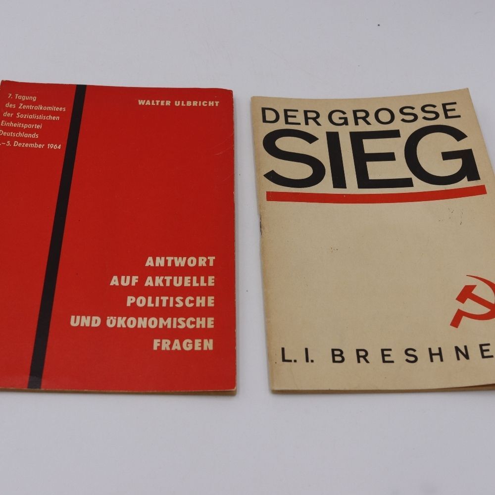 Lot of 2 Vintage German Books “Der Große Sieg” + “Antwort” — Dog-Eared Pages & C